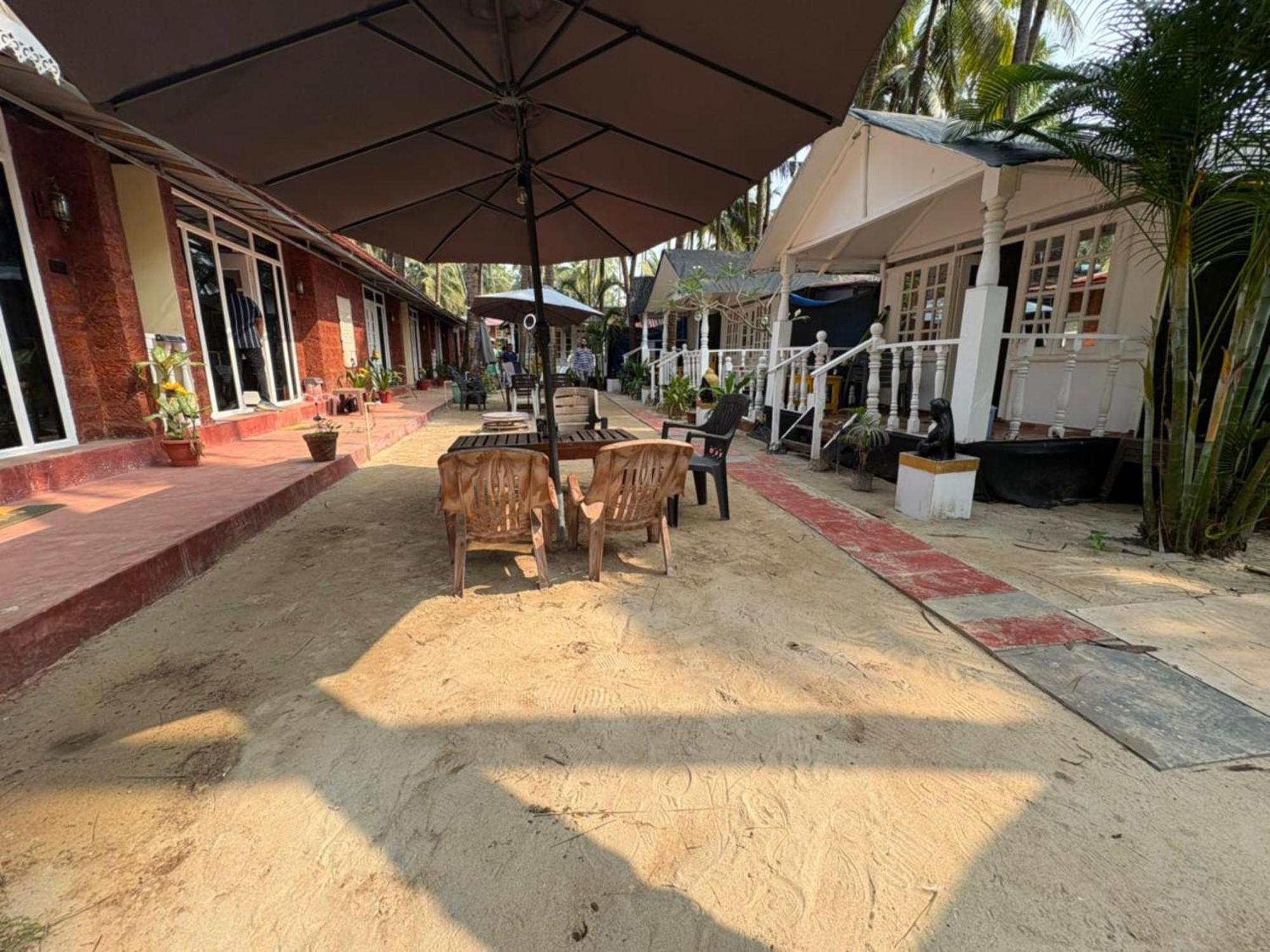 Hotel The Charming Nights à Palolem Extérieur photo