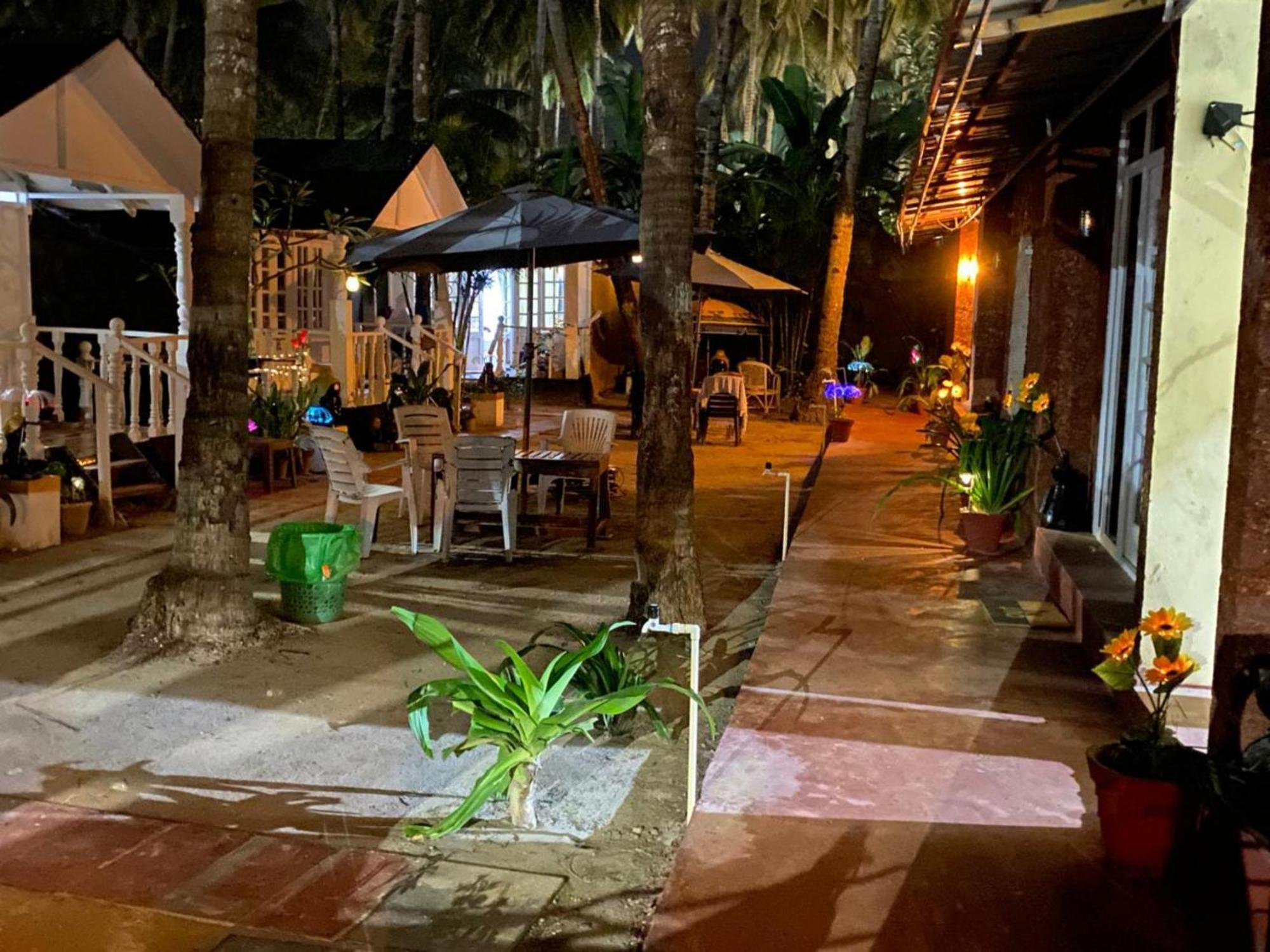 Hotel The Charming Nights à Palolem Extérieur photo
